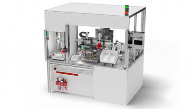 Door insert assembly machine Door insert assembly machine